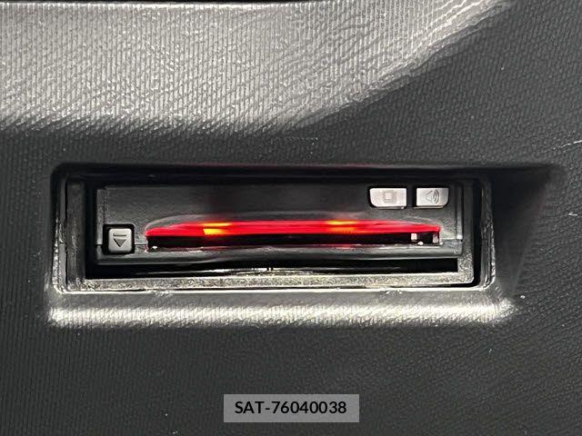 Toyota AQUA 2021-02 8072789-15