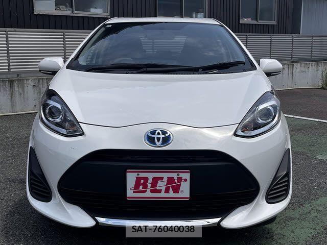Toyota AQUA 2021-02 8072789-21