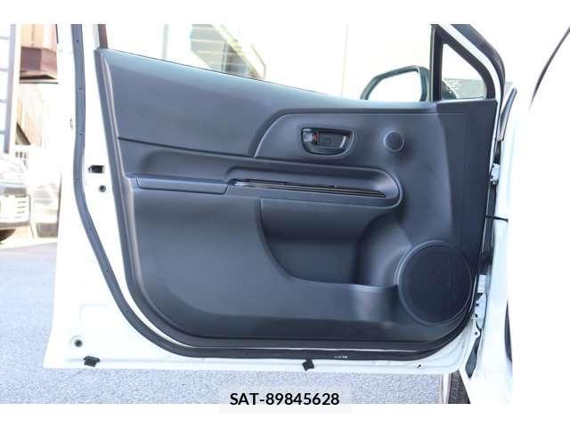 Toyota AQUA 2020-03 8072793-22