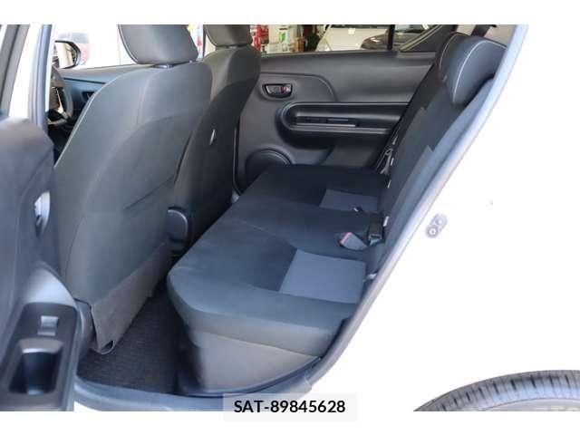 Toyota AQUA 2020-03 8072793-25