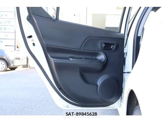Toyota AQUA 2020-03 8072793-26