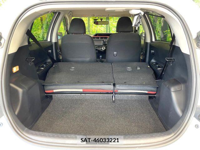 Toyota AQUA 2016-07 8072799-9