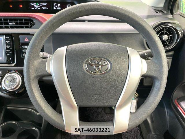 Toyota AQUA 2016-07 8072799-10