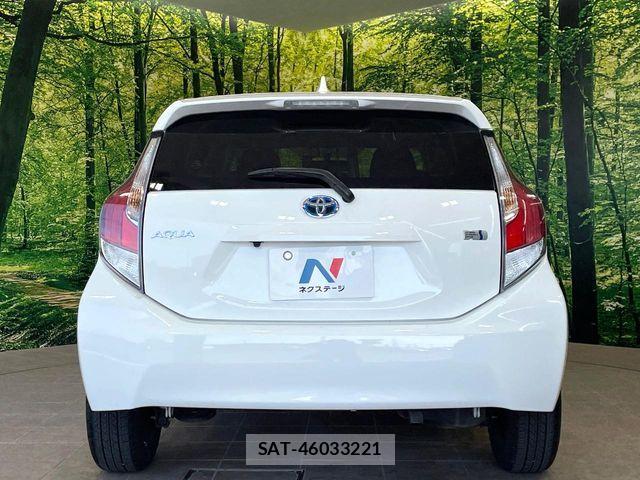 Toyota AQUA 2016-07 8072799-14