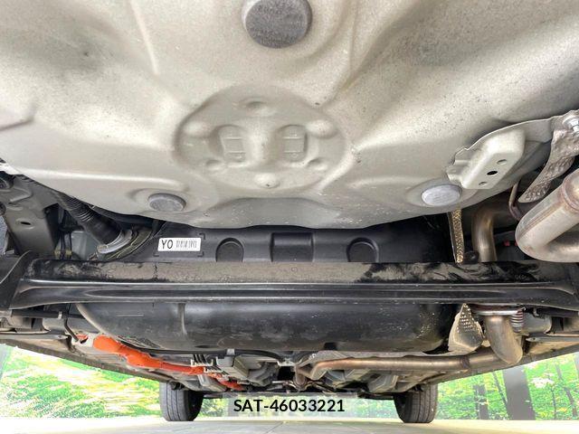 Toyota AQUA 2016-07 8072799-18