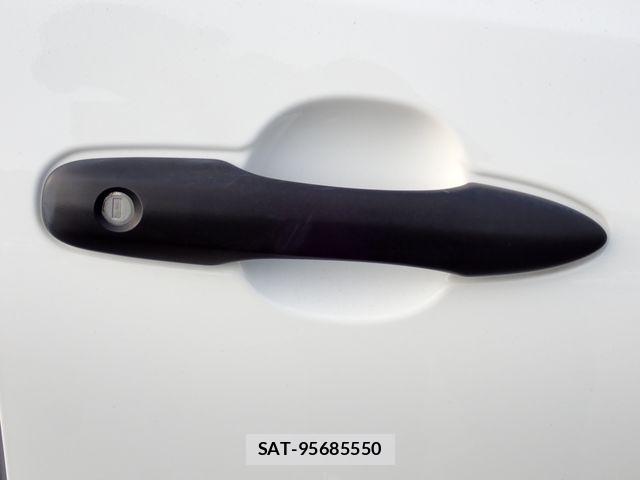Toyota AQUA 2022-04 8072795-20