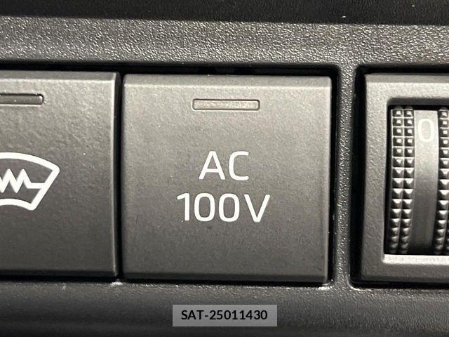 Toyota AQUA 2025-11 8072779-7