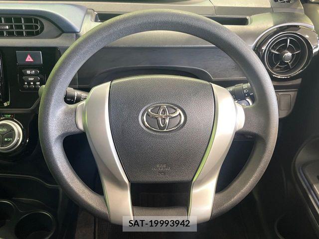 Toyota AQUA 2015-03 8072794-9