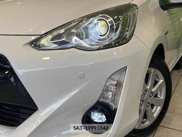 Toyota AQUA 2015-03 8072794-11