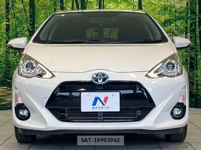 Toyota AQUA 2015-03 8072794-12