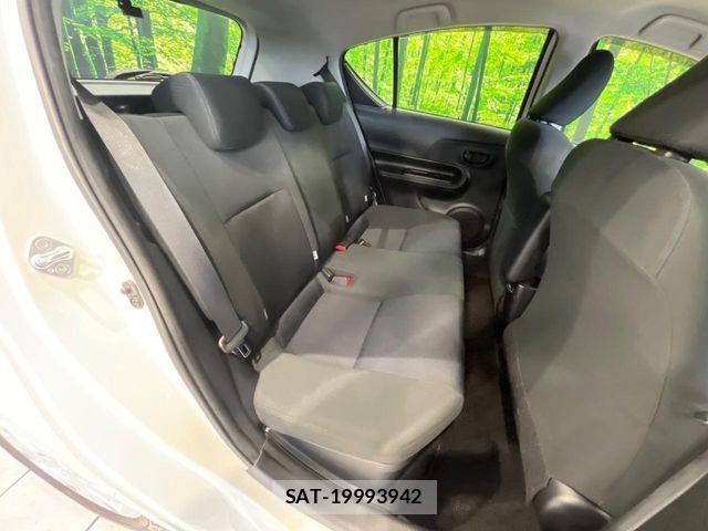 Toyota AQUA 2015-03 8072794-7