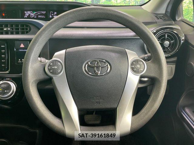 Toyota AQUA 2015-09 8072824-10