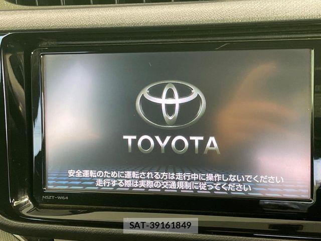 Toyota AQUA 2015-09 8072824-2