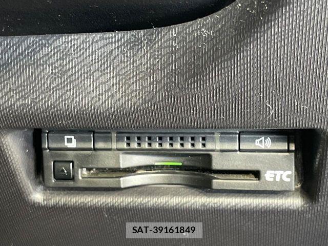 Toyota AQUA 2015-09 8072824-4
