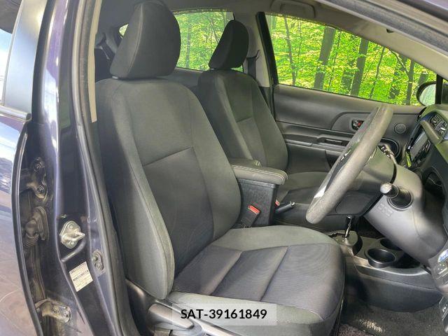 Toyota AQUA 2015-09 8072824-7