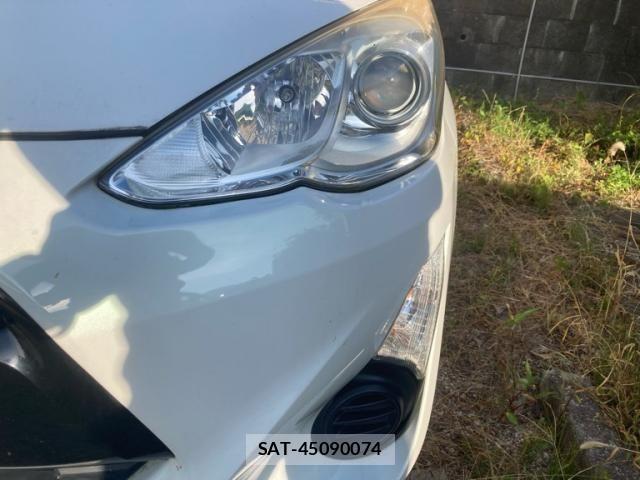 Toyota AQUA 2015-07 8072842-10