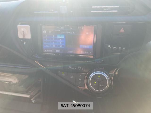 Toyota AQUA 2015-07 8072842-18