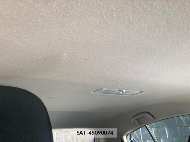 Toyota AQUA 2015-07 8072842-23