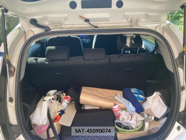 Toyota AQUA 2015-07 8072842-25
