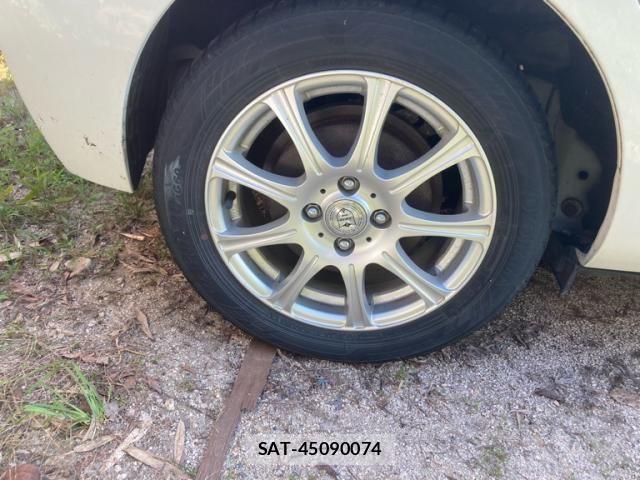 Toyota AQUA 2015-07 8072842-6