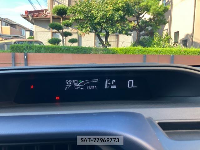 Toyota AQUA 2015-10 8098000-21