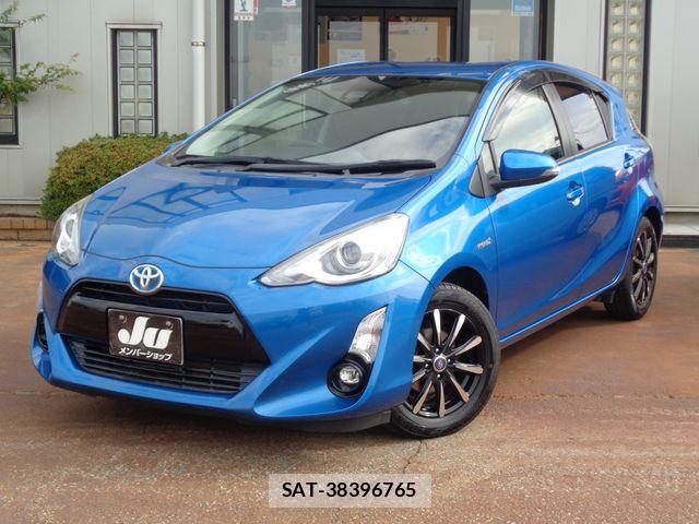 Toyota AQUA 2016-08 8097981-0