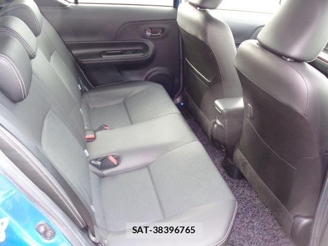 Toyota AQUA 2016-08 8097981-9