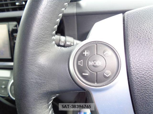 Toyota AQUA 2016-08 8097981-12