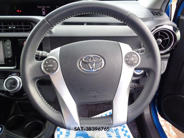 Toyota AQUA 2016-08 8097981-15