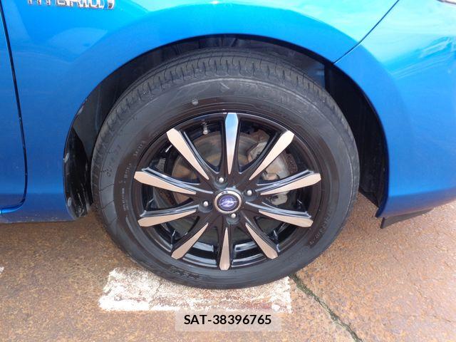 Toyota AQUA 2016-08 8097981-21