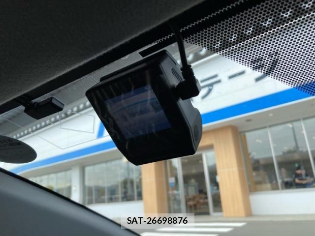 Toyota AQUA 2013-03 8098011-24