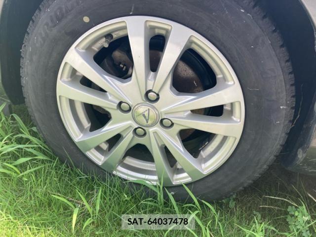 Toyota AQUA 2012-07 8098013-8