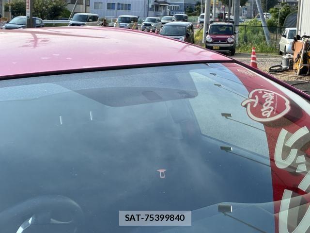 Toyota AQUA 2015-06 8097996-19