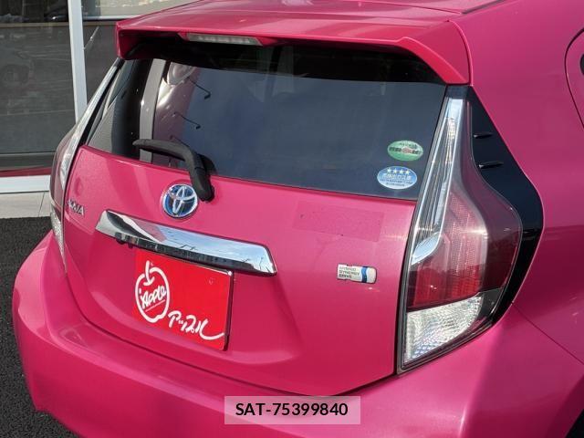 Toyota AQUA 2015-06 8097996-21