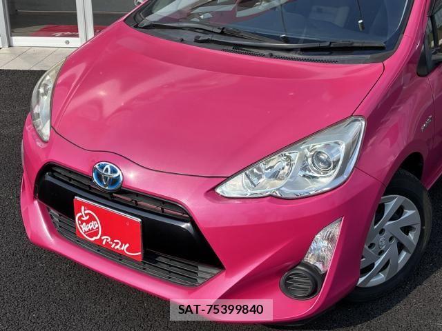 Toyota AQUA 2015-06 8097996-3