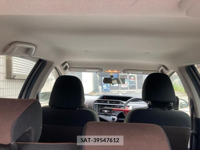 Toyota AQUA 2013-09 8098014-18