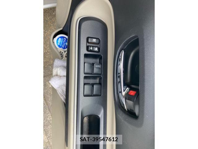 Toyota AQUA 2013-09 8098014-20