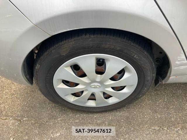Toyota AQUA 2013-09 8098014-5