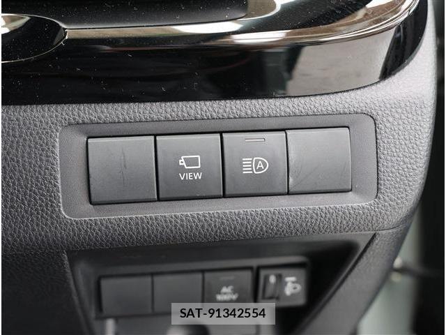 Toyota AQUA 2023-06 8097964-9