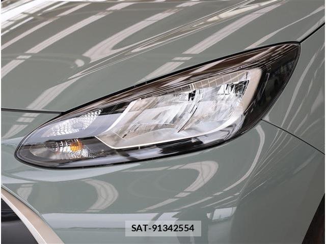 Toyota AQUA 2023-06 8097964-25