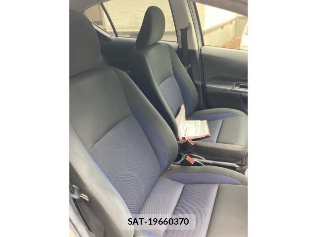 Toyota AQUA 2017-08 8097987-14