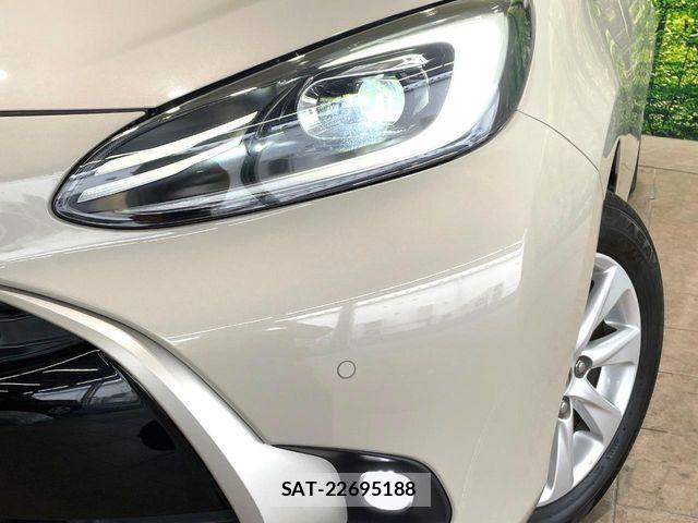 Toyota AQUA 2022-07 8097956-11