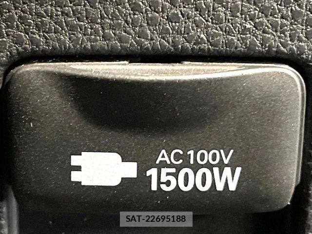 Toyota AQUA 2022-07 8097956-6