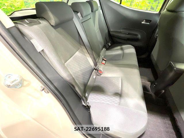 Toyota AQUA 2022-07 8097956-8