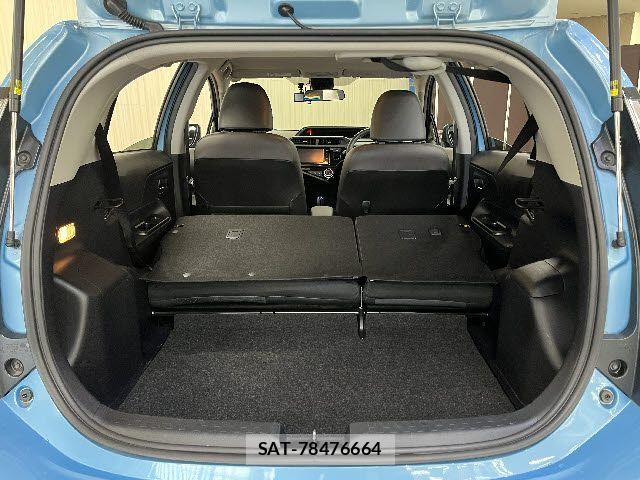 Toyota AQUA 2016-01 8097972-21