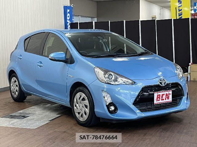 Toyota AQUA 2016-01 8097972-6