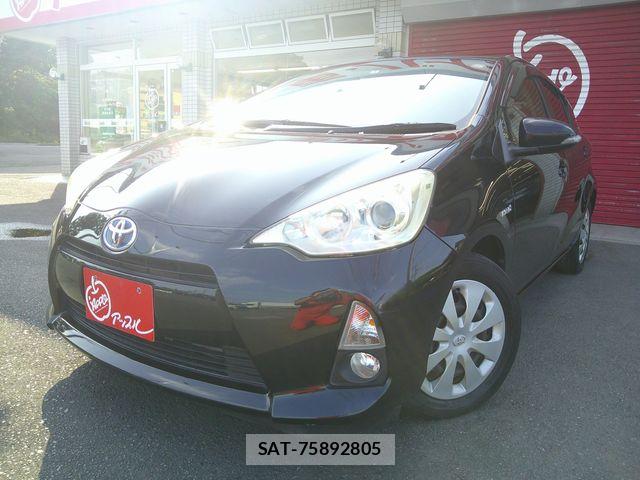 Toyota AQUA 2012-05 8098010-0