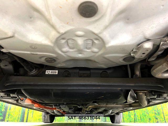 Toyota AQUA 2017-12 8097980-18
