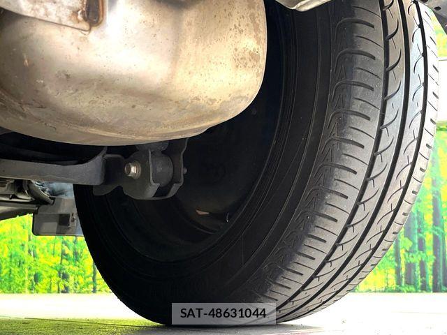 Toyota AQUA 2017-12 8097980-19