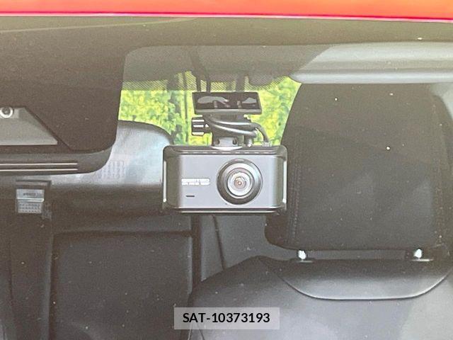 Toyota AQUA 2021-07 8097959-4